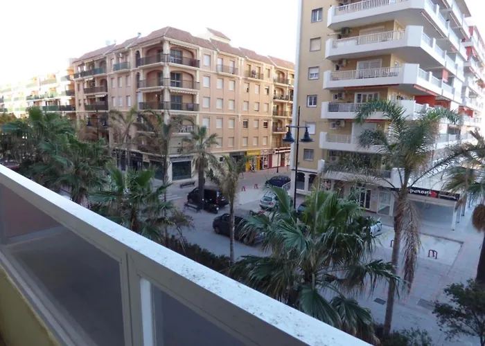 Apartamento En Pyr Puerto Fuengirola